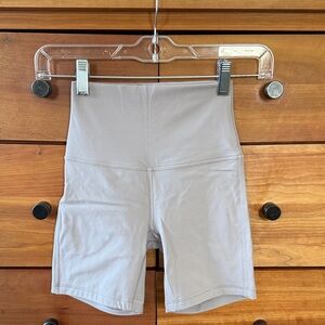 lululemon Align/Bike  Shorts  in Mauve Gray 6" inseam Size 2